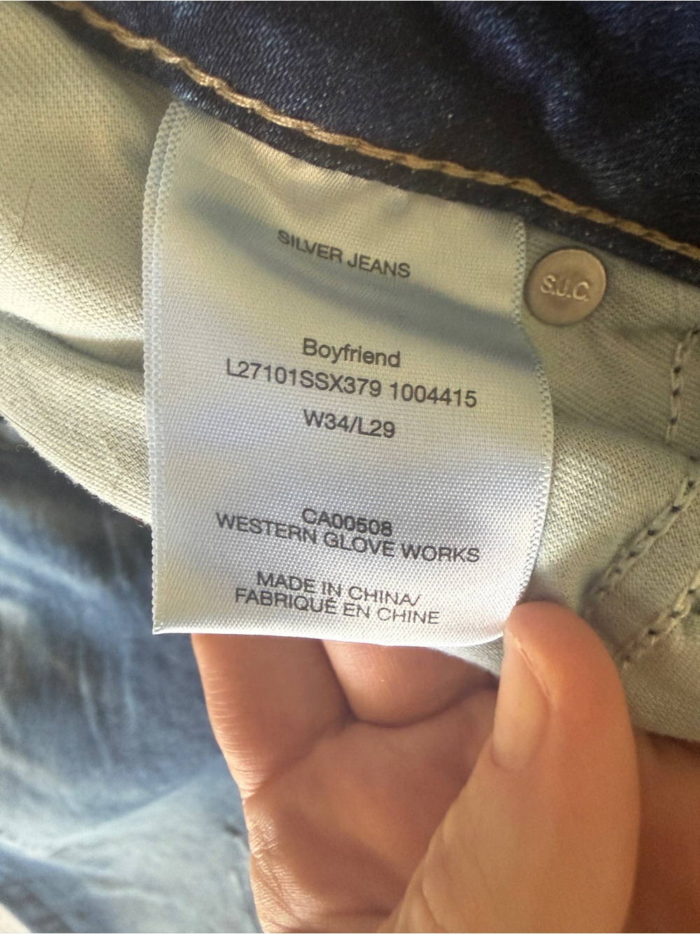 Silver Jeans Women's Bootcut Jeans in Distressed Medium Blue Wash - Picture 6 of 6